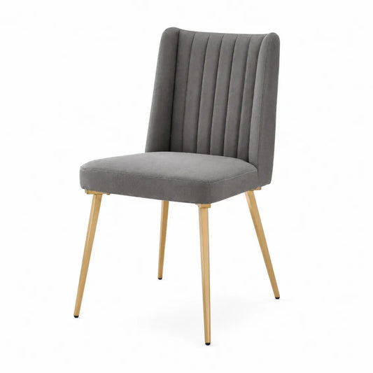 Chaise en tissu avec pieds métalliques